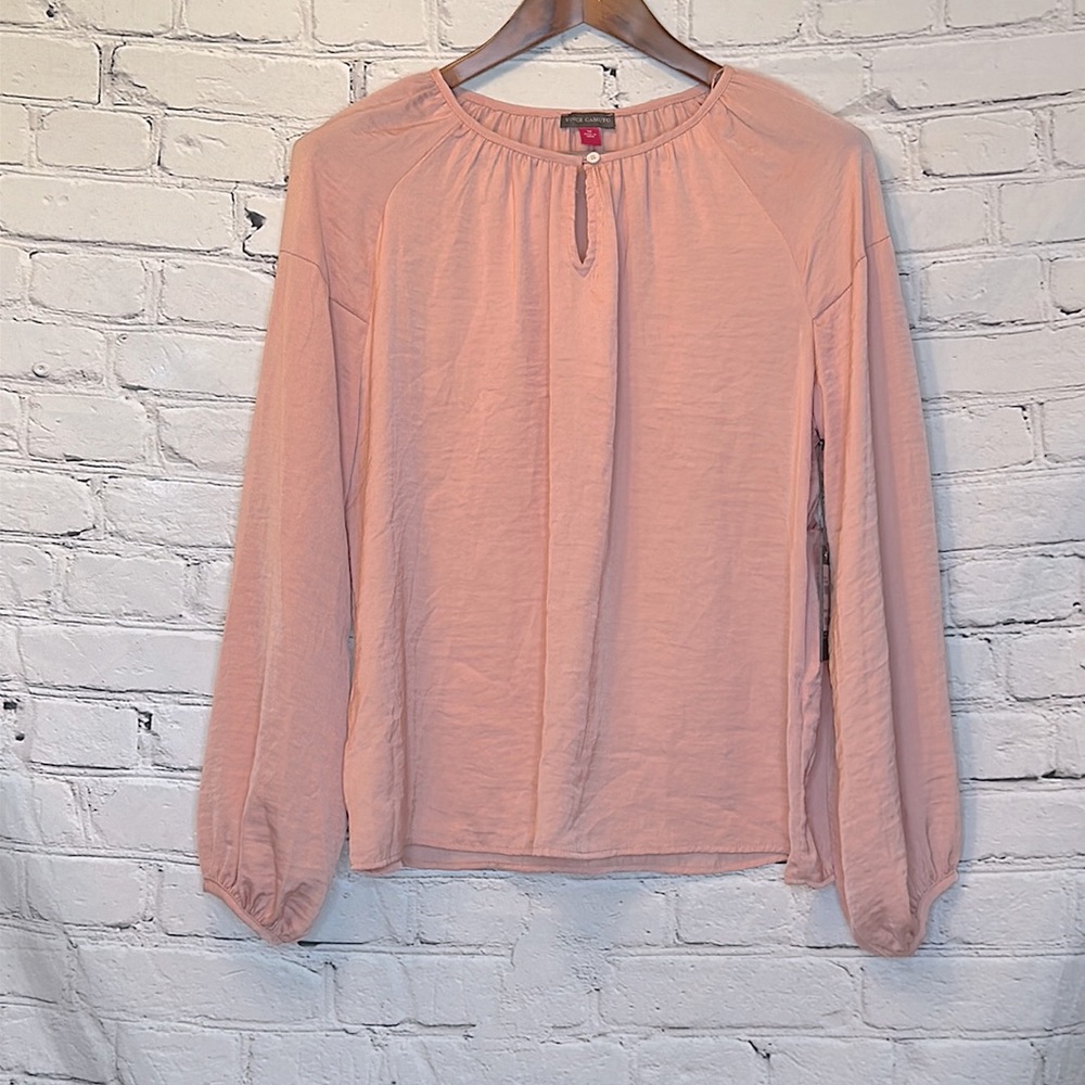 Vince Camuto Peach Colored Top Size Medium Brand New W/Tags